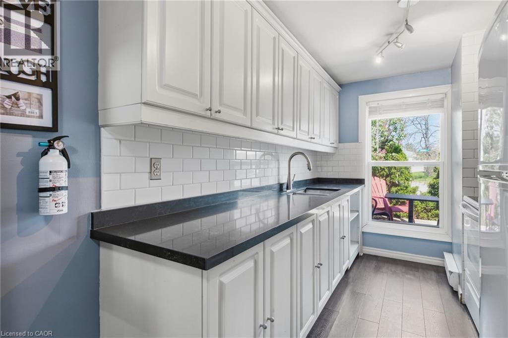 519 PINETREE Crescent thumbnail 10