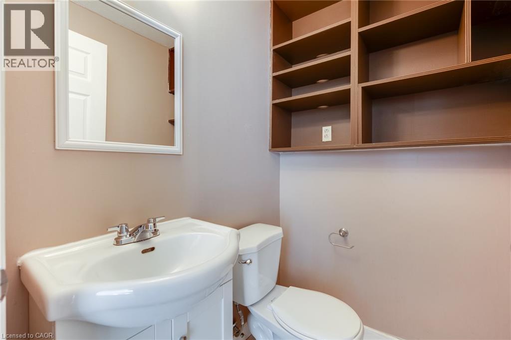 519 PINETREE Crescent thumbnail 22