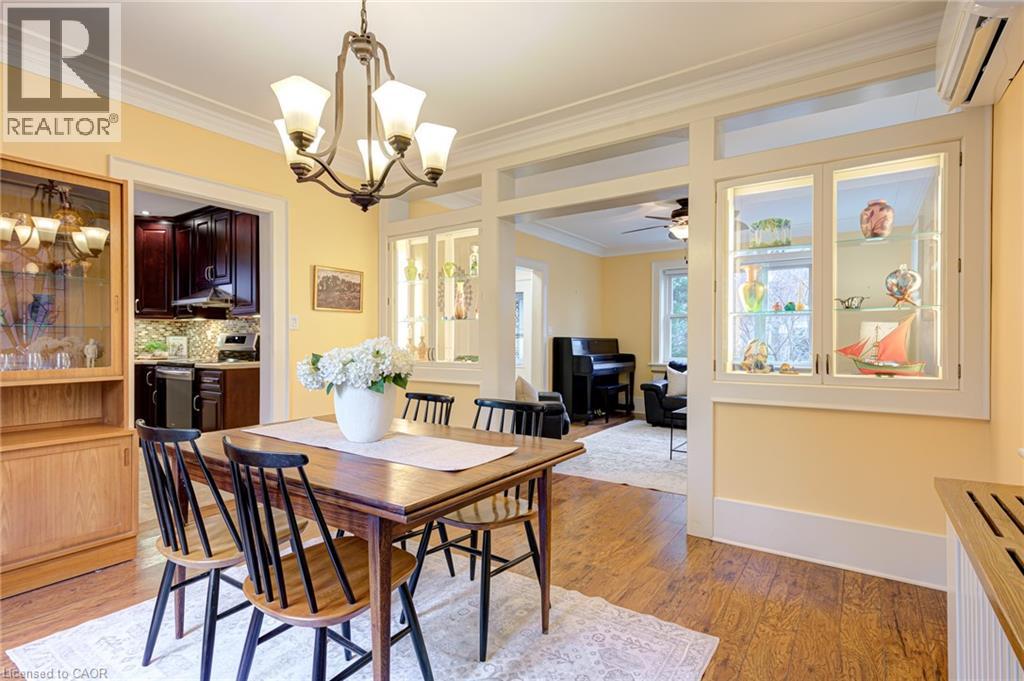 16 BORDEN Avenue N thumbnail 26
