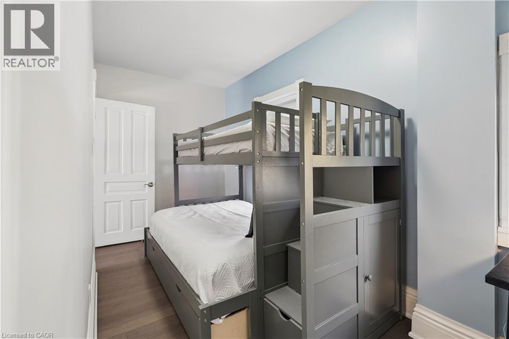 855 HAMILTON Street thumbnail 34