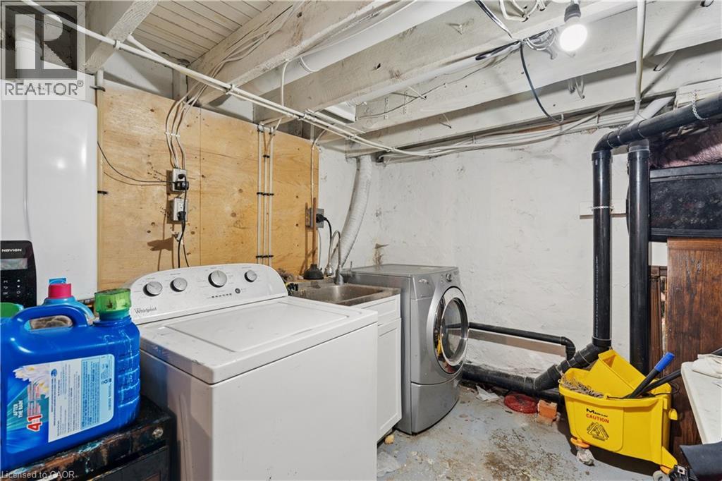 855 HAMILTON Street thumbnail 38