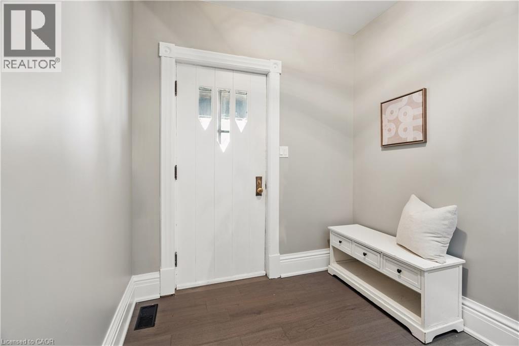 855 HAMILTON Street thumbnail 7