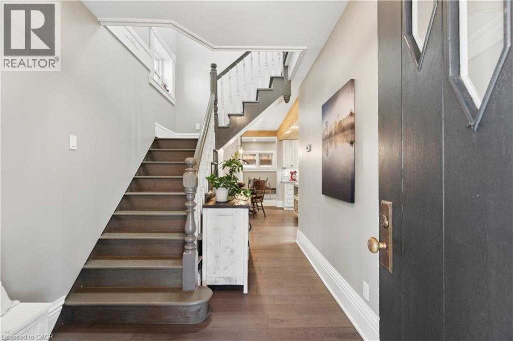 855 HAMILTON Street thumbnail 6