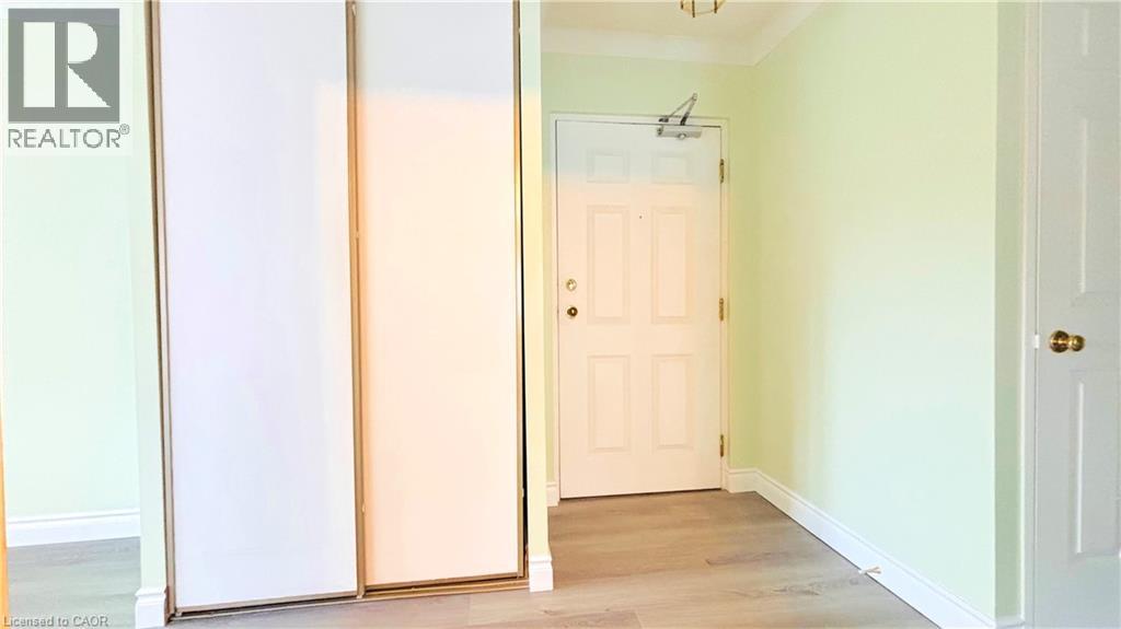 300 KEATS Way Unit# 207 thumbnail 21