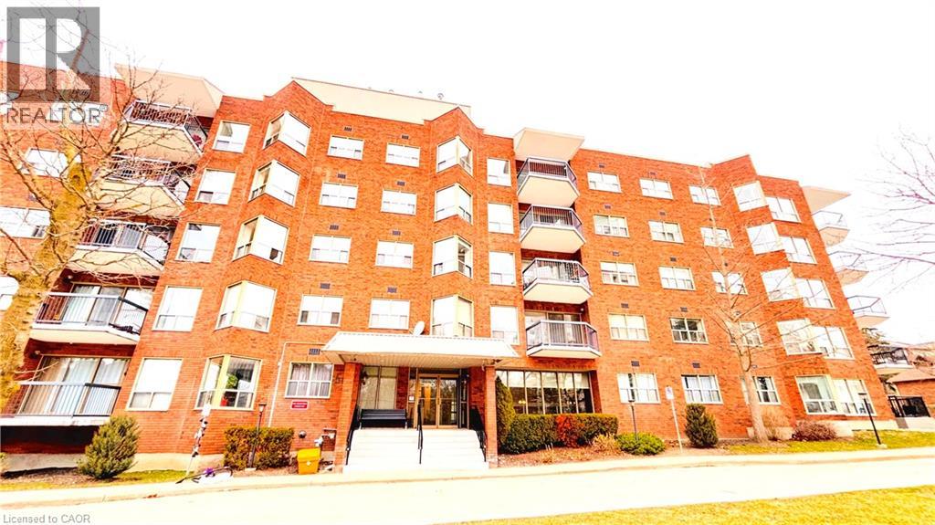 300 KEATS Way Unit# 207 thumbnail 3