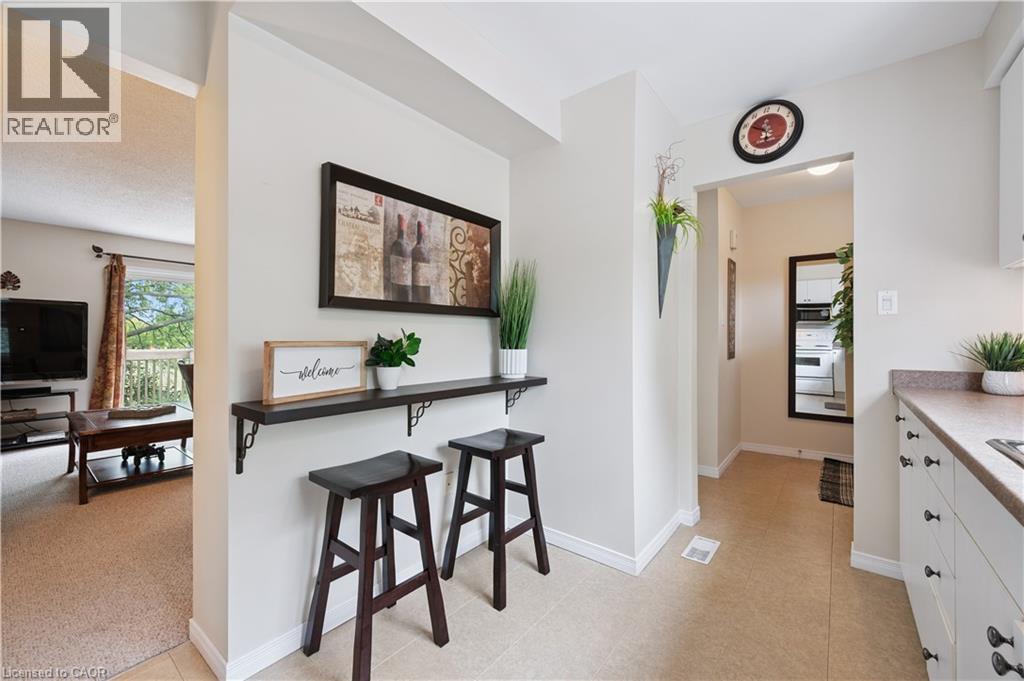 255 CAMELOT Court Unit# 2 thumbnail 17