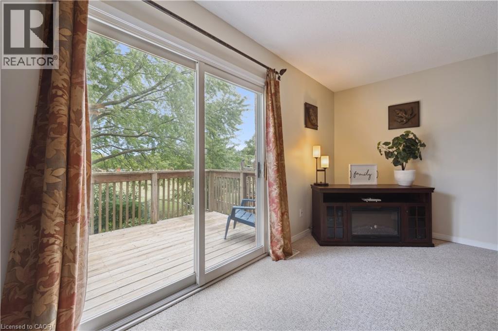 255 CAMELOT Court Unit# 2 thumbnail 18