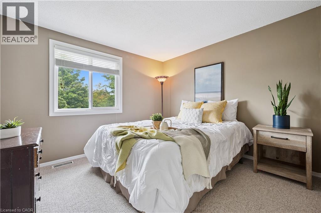 255 CAMELOT Court Unit# 2 thumbnail 22