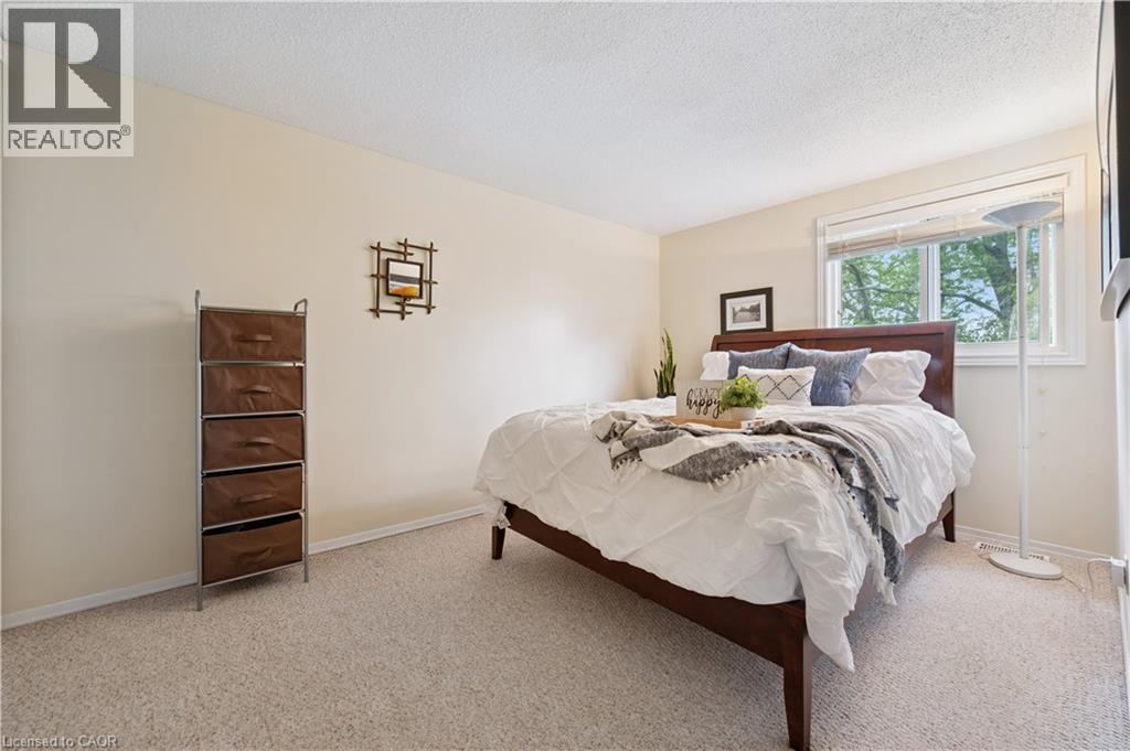 255 CAMELOT Court Unit# 2 thumbnail 27