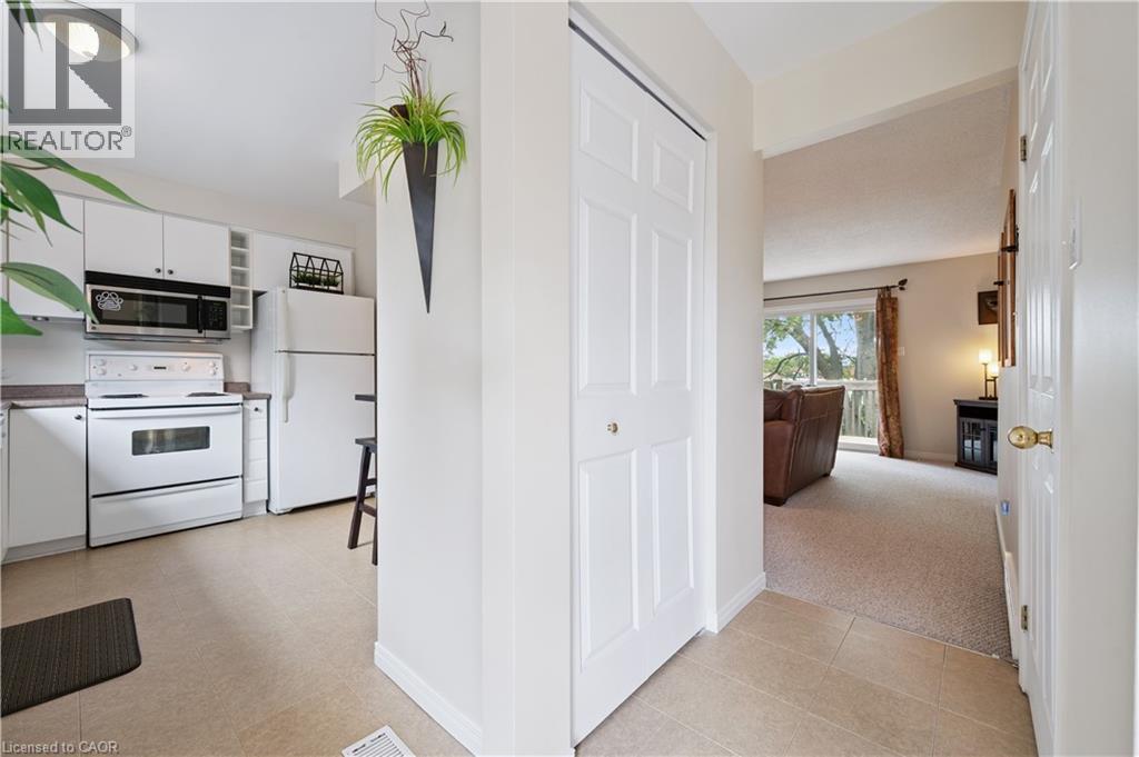 255 CAMELOT Court Unit# 2 thumbnail 6