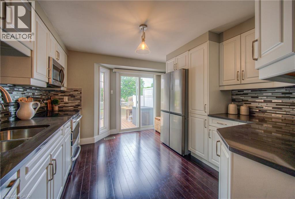 313 GEORGE Street N Unit# 4 thumbnail 10