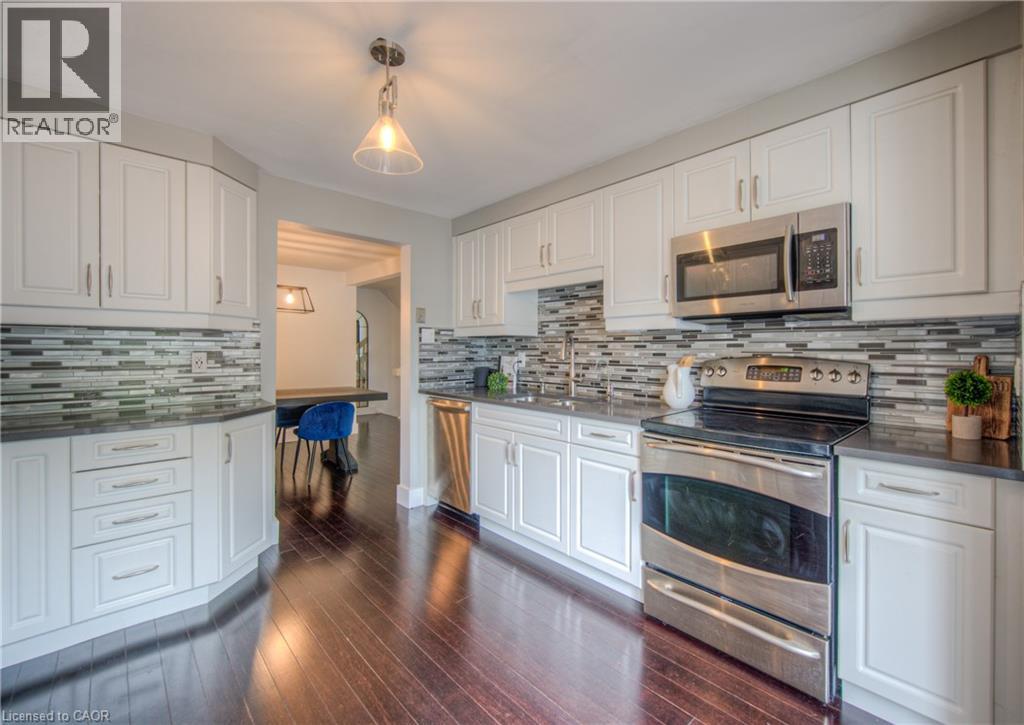 313 GEORGE Street N Unit# 4 thumbnail 12