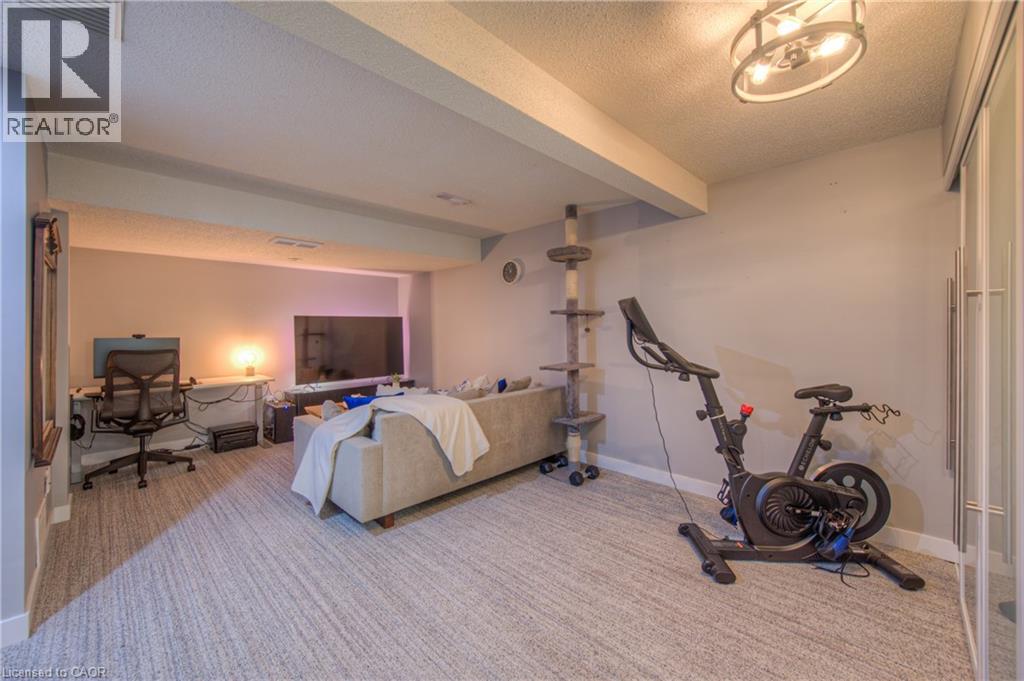 313 GEORGE Street N Unit# 4 thumbnail 25