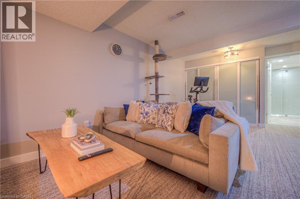 313 GEORGE Street N Unit# 4 thumbnail 27