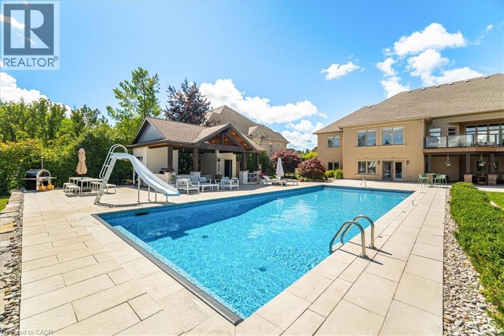 86 CANTERS Close thumbnail 40