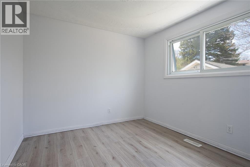 87 CHRISTOPHER Drive thumbnail 22