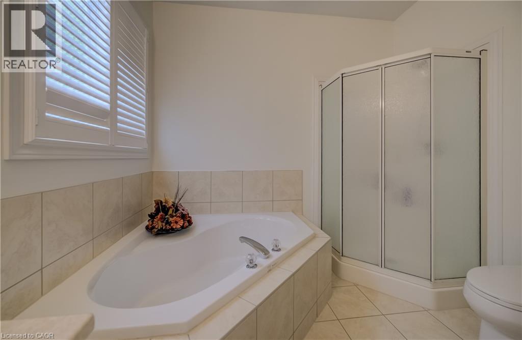 560 SPRINGWATER Drive thumbnail 23