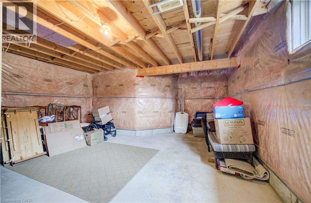 560 SPRINGWATER Drive thumbnail 40
