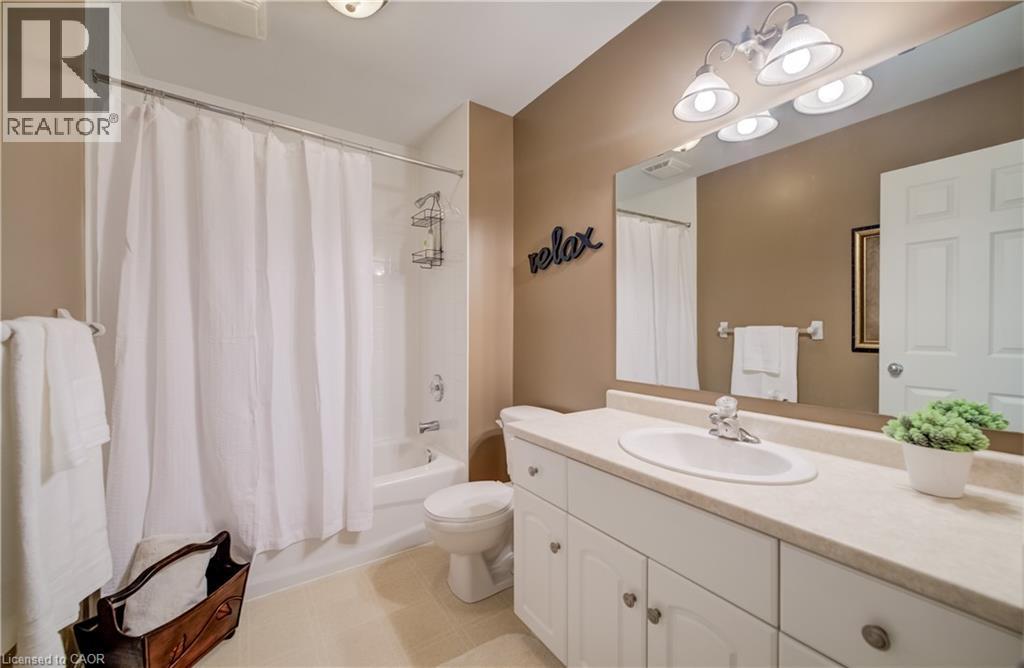 560 SPRINGWATER Drive thumbnail 35