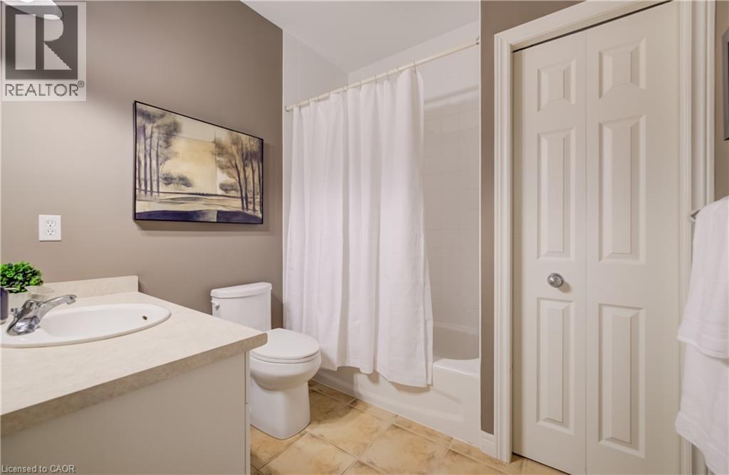 560 SPRINGWATER Drive thumbnail 18