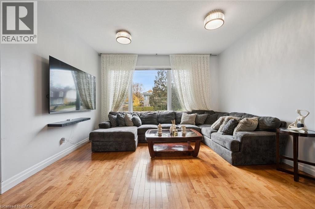 122 GRAND RIVER Boulevard thumbnail 14