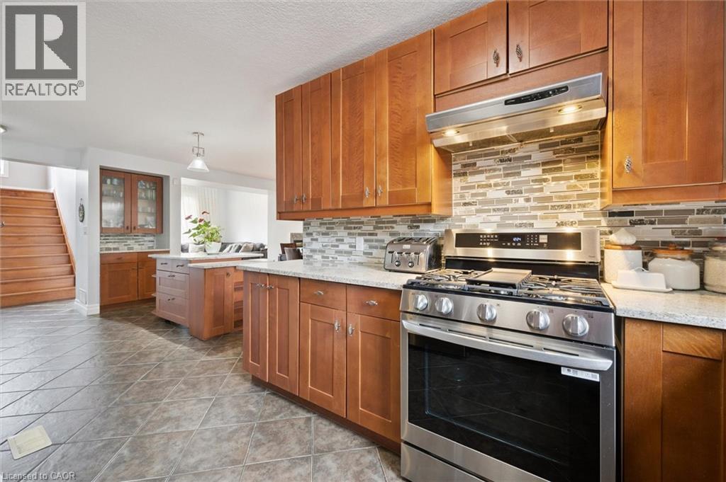 122 GRAND RIVER Boulevard thumbnail 19