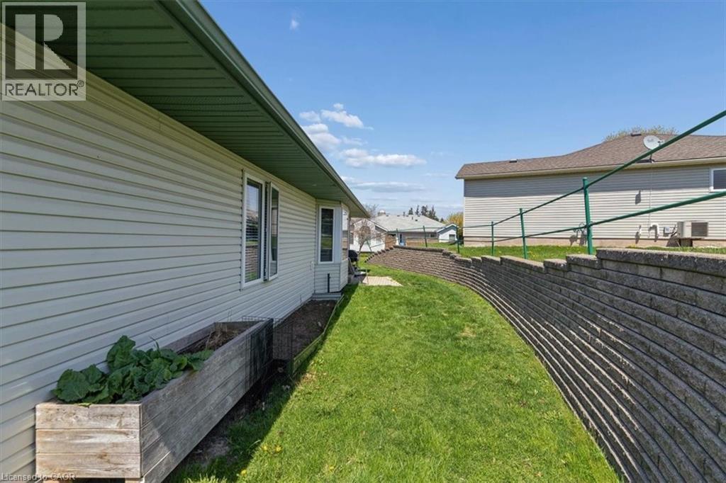 17 GREENFIELD Place thumbnail 33