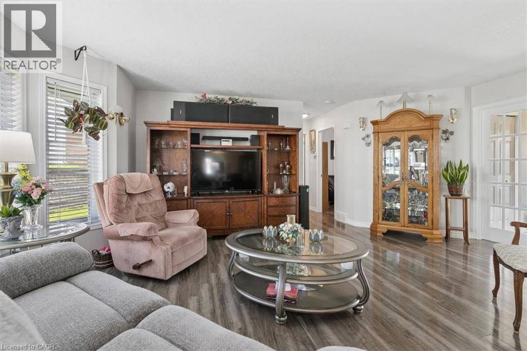 17 GREENFIELD Place thumbnail 11