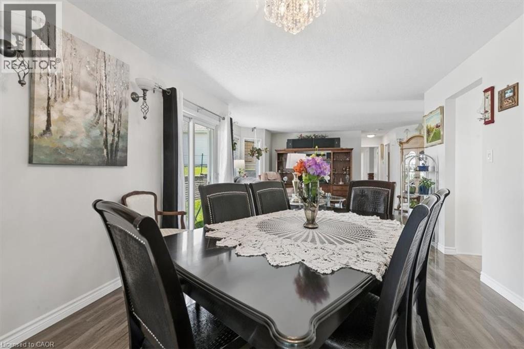 17 GREENFIELD Place thumbnail 13