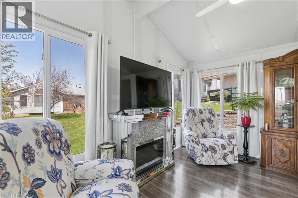 17 GREENFIELD Place thumbnail 15
