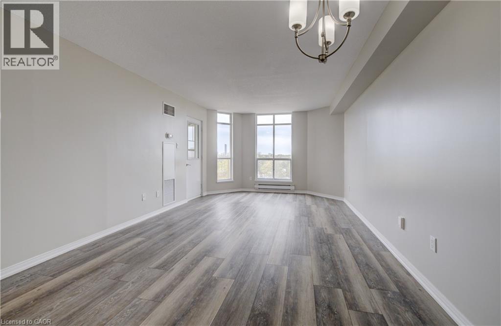 1414 E KING Street E Unit# 802 thumbnail 9