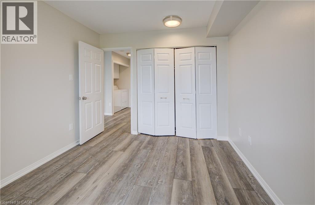 1414 E KING Street E Unit# 802 thumbnail 18