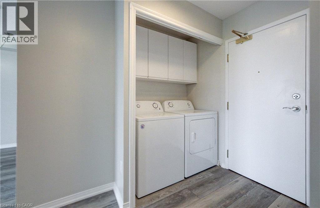 1414 E KING Street E Unit# 802 thumbnail 7