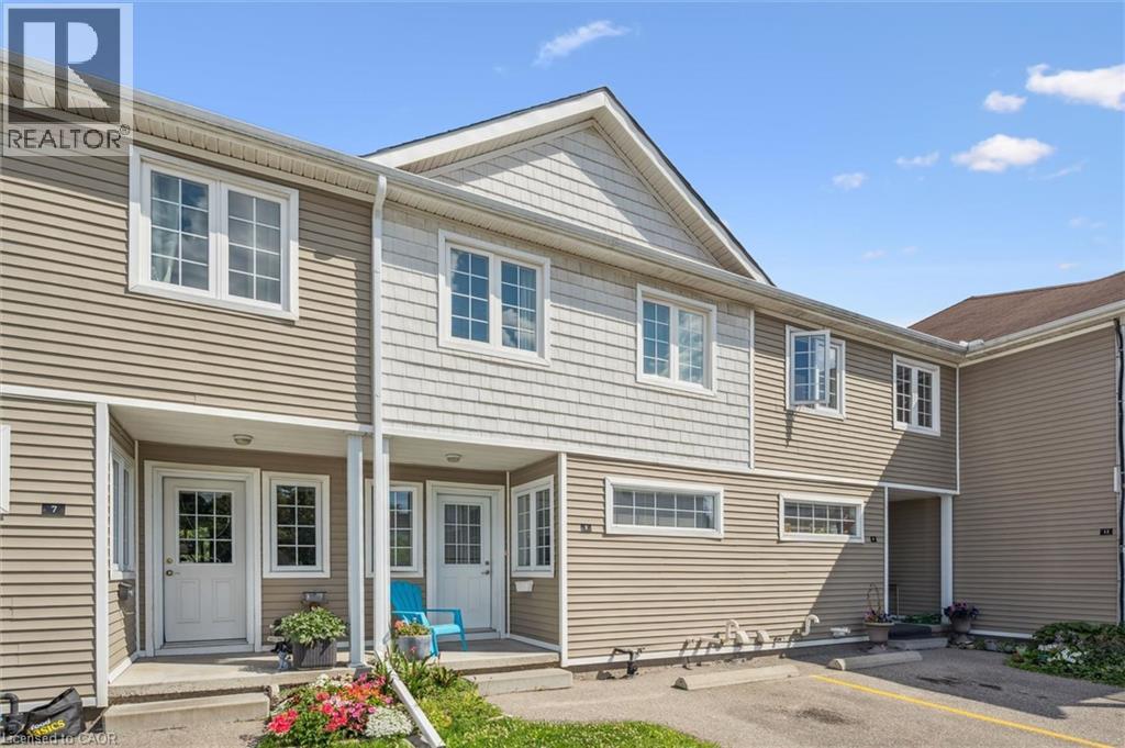 23 HOWE Drive Unit# 8 thumbnail 2