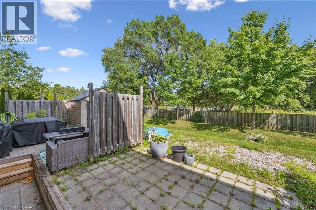 23 HOWE Drive Unit# 8 thumbnail 31