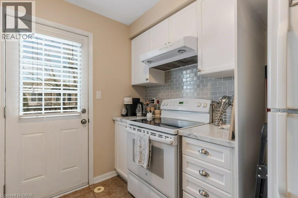 71 GARTH MASSEY Drive Unit# 71 thumbnail 9