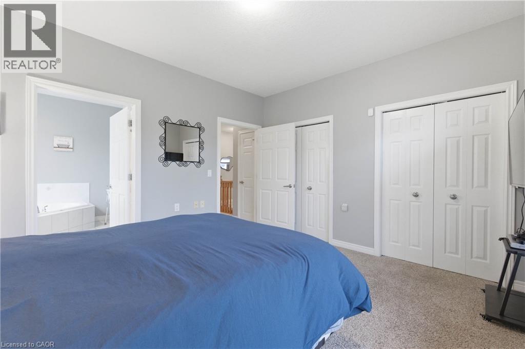 58 TEMPLETON Drive thumbnail 17