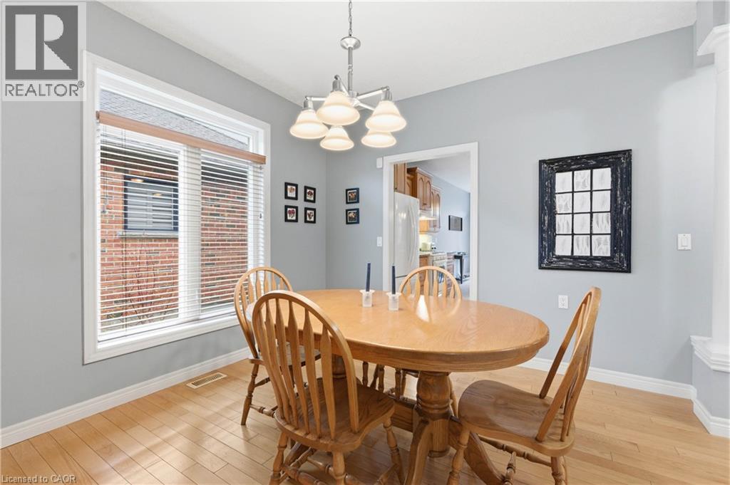 58 TEMPLETON Drive thumbnail 12