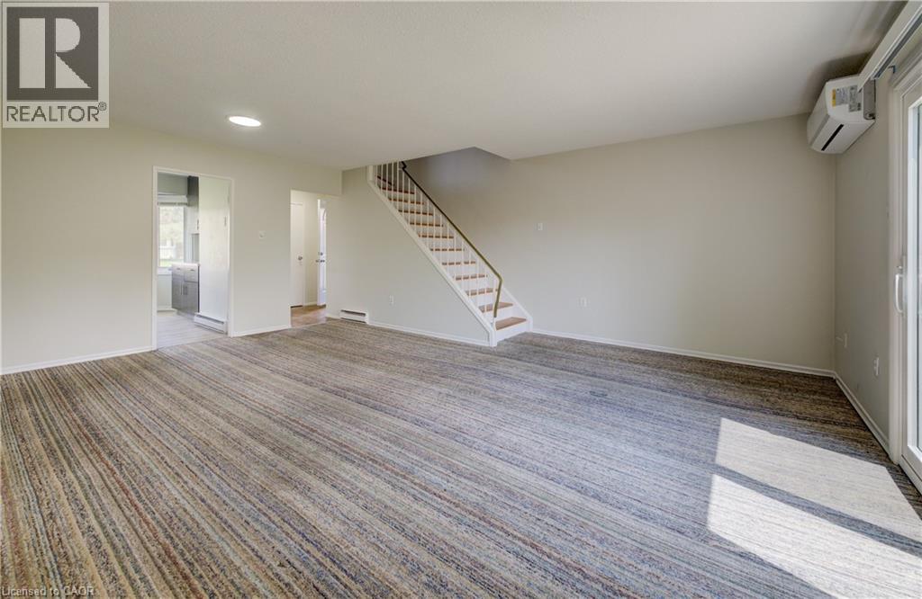 160 JANSEN Avenue Unit# 32 thumbnail 8