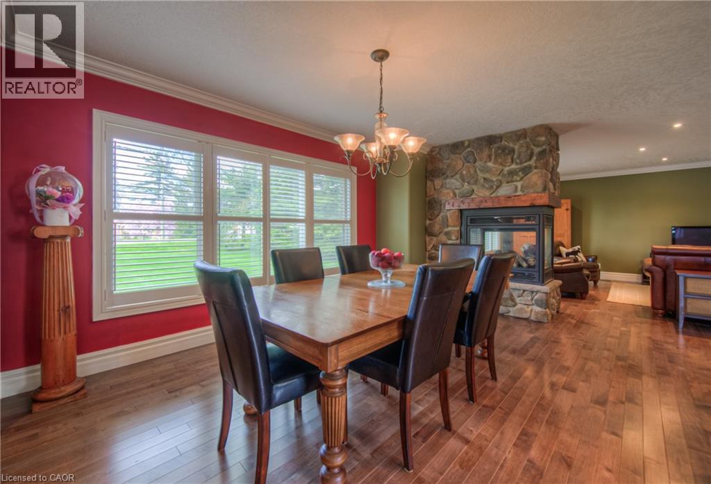 145 RIVERBANK Drive thumbnail 18