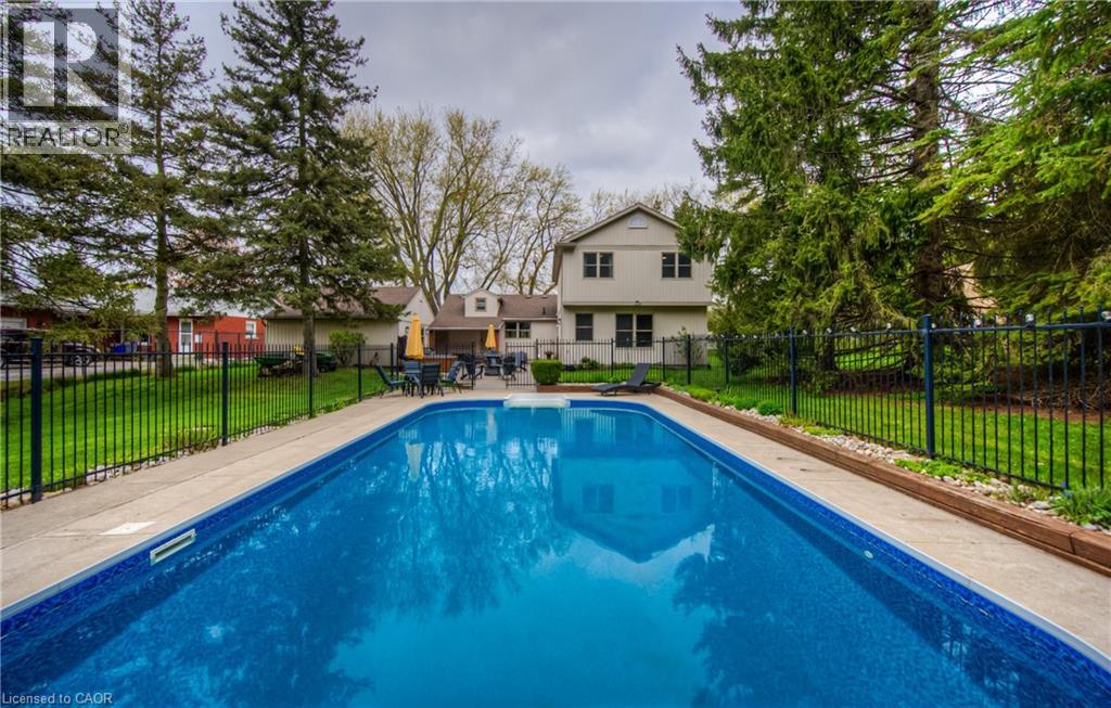 145 RIVERBANK Drive thumbnail 34