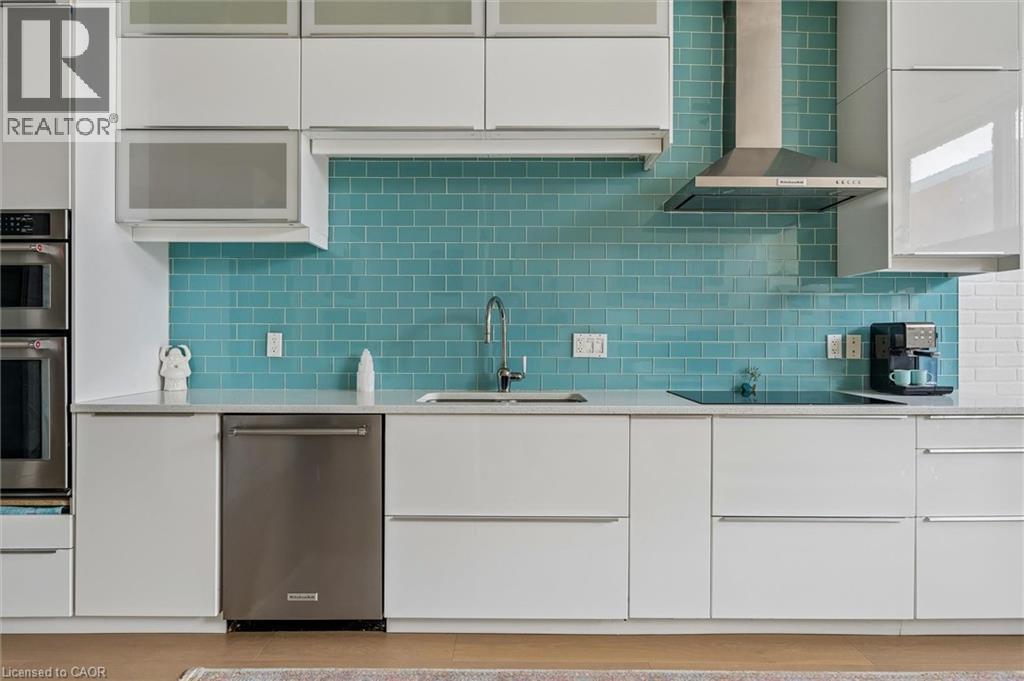 276 W KING Street W Unit# 213 thumbnail 12