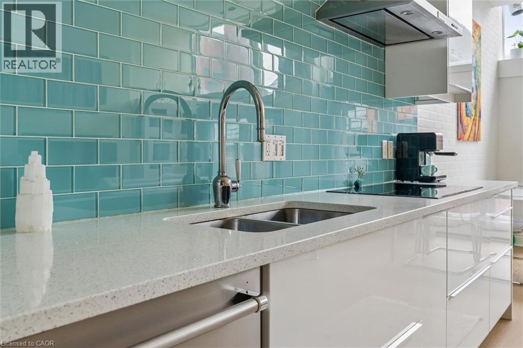 276 W KING Street W Unit# 213 thumbnail 14