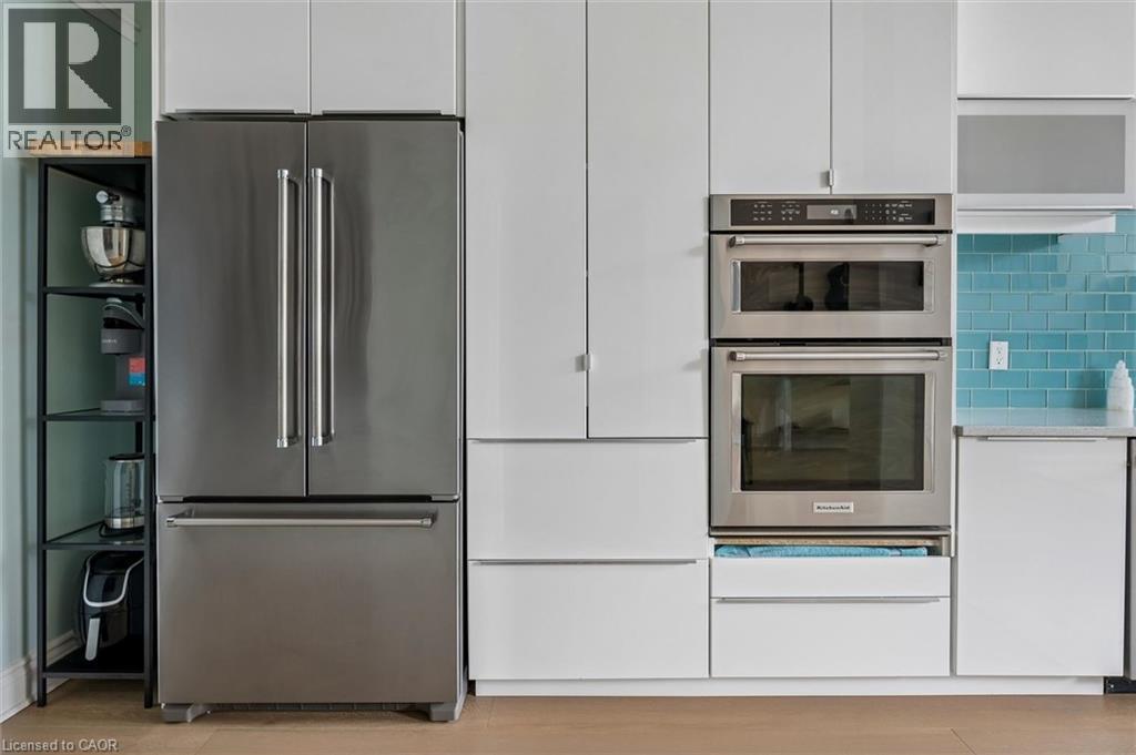 276 W KING Street W Unit# 213 thumbnail 15