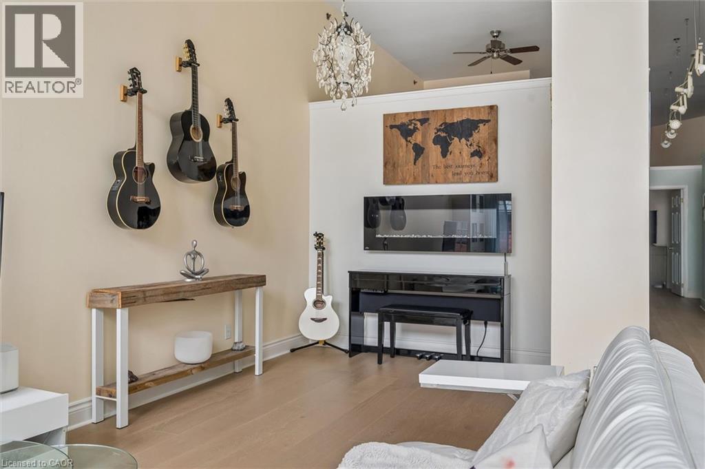 276 W KING Street W Unit# 213 thumbnail 27