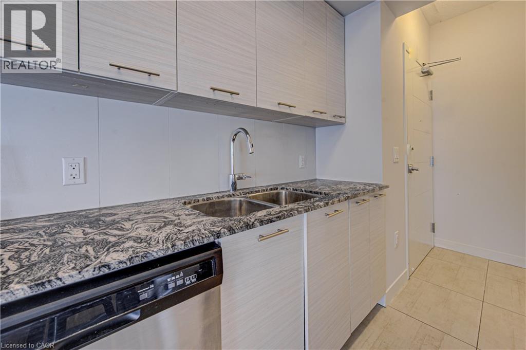 251 HEMLOCK Street Unit# 208 thumbnail 11