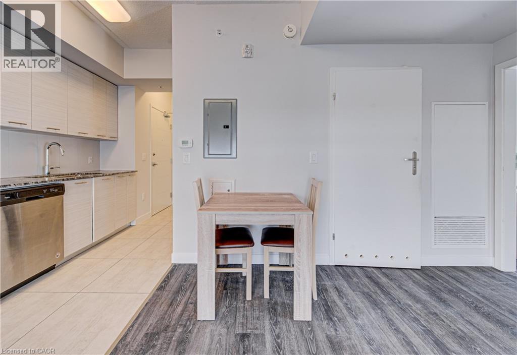251 HEMLOCK Street Unit# 208 thumbnail 13