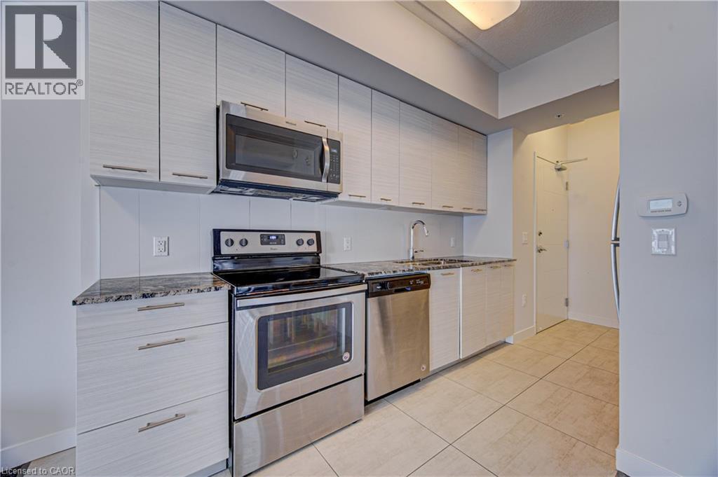 251 HEMLOCK Street Unit# 208 thumbnail 9