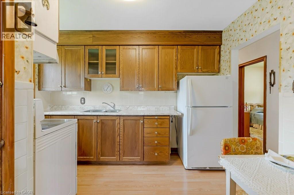 171 CLARK Avenue thumbnail 11