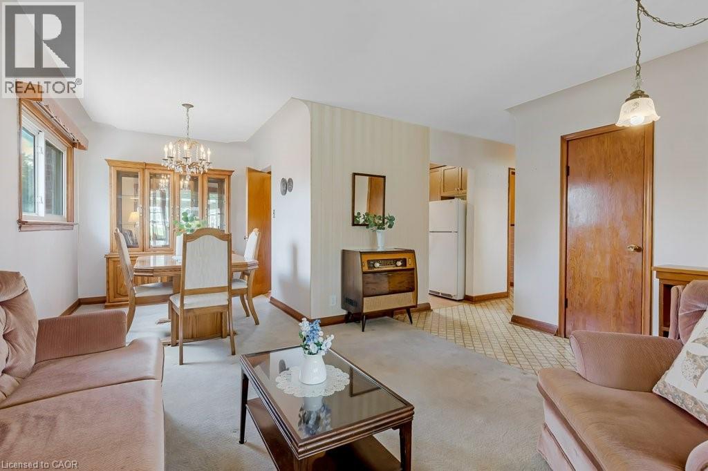 171 CLARK Avenue thumbnail 9
